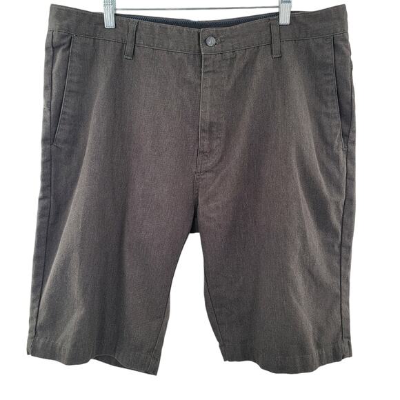 Volcom Other - Volcom Men's Casual Shorts Size 36